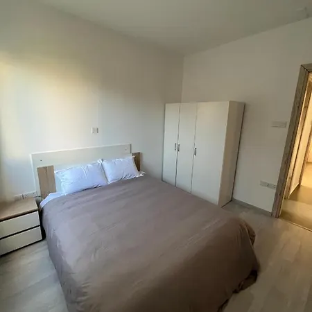 דירה 200m From 2 Bedroom *
