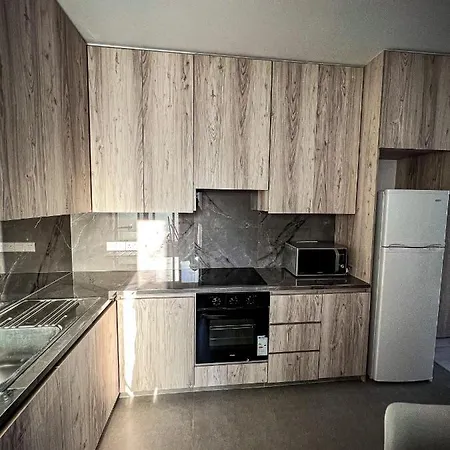 Διαμέρισμα 200m From 2 Bedroom